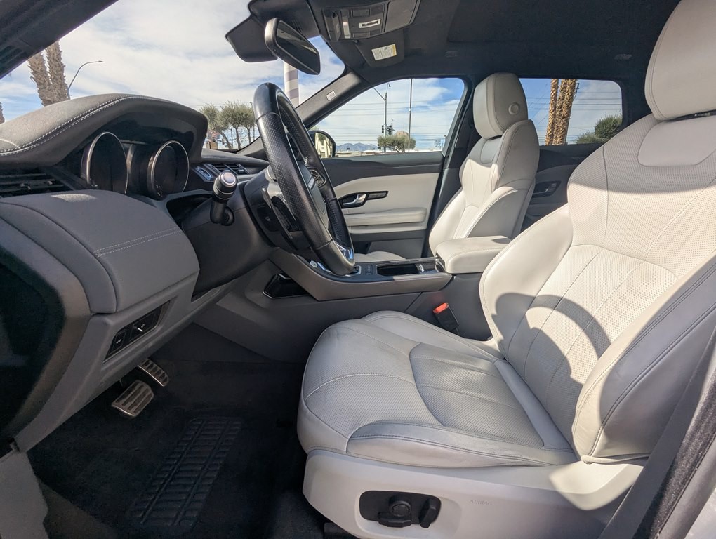 2018 Land Rover Range Rover Evoque Image 8