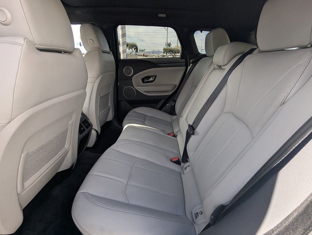 2018 Land Rover Range Rover Evoque Image 9