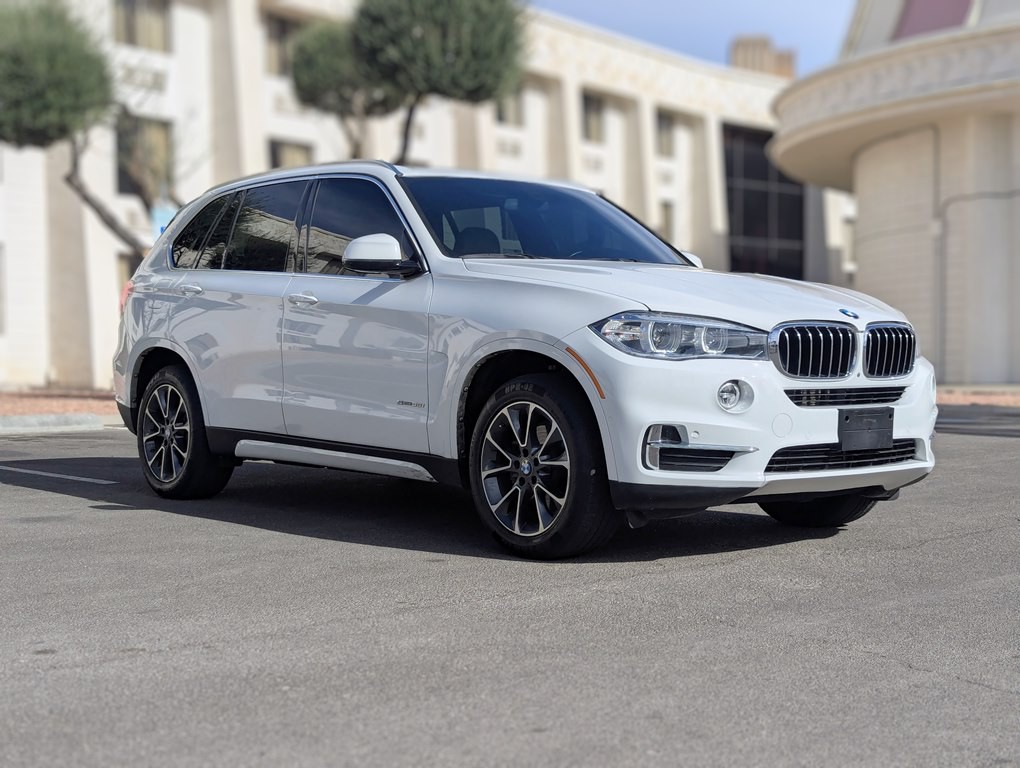 2018 BMW X5 Image 2