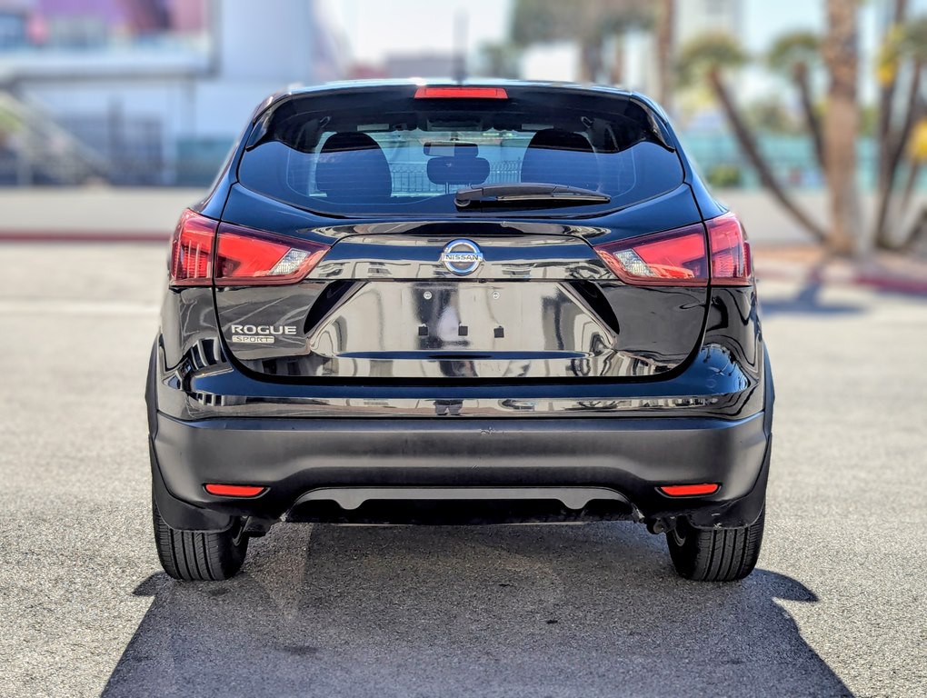 2017 Nissan Rogue Image 6