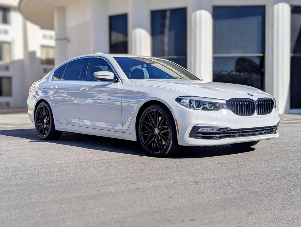 2018 BMW 5 Series Image 2