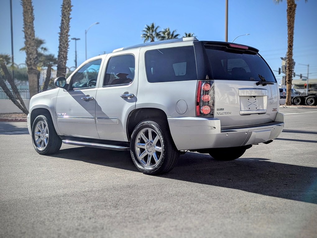 2012 GMC Yukon Image 4