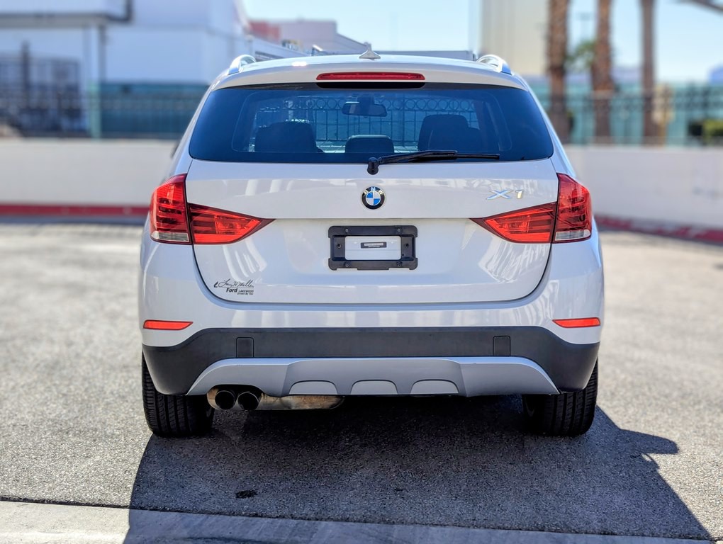 2015 BMW X1 Image 6