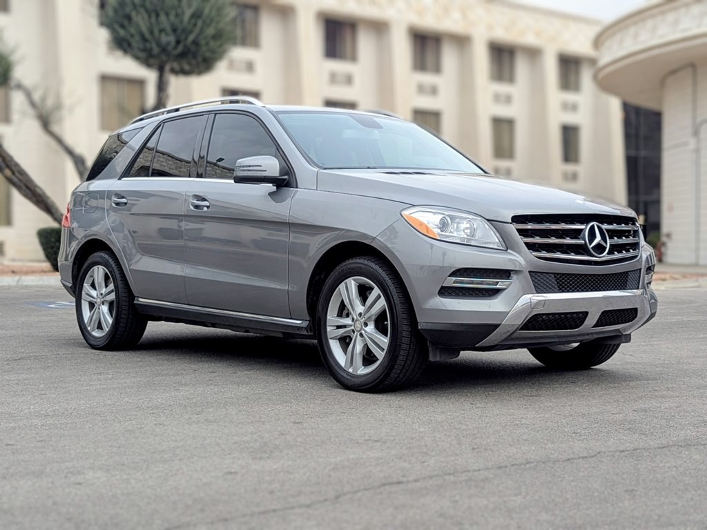2013 Mercedes-Benz M-Class Image 2