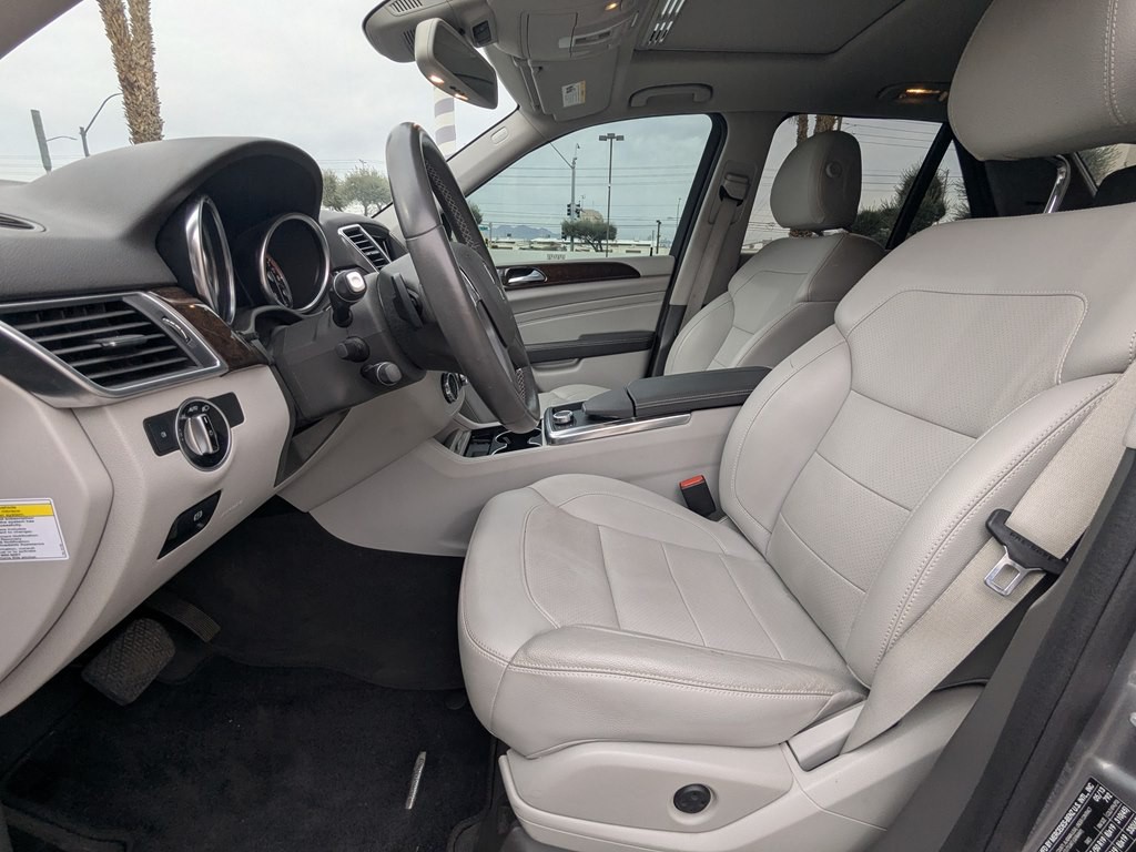 2013 Mercedes-Benz M-Class Image 8