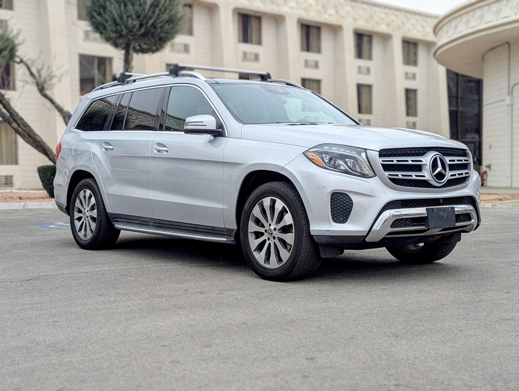 2017 Mercedes-Benz GLS-Class Image 2