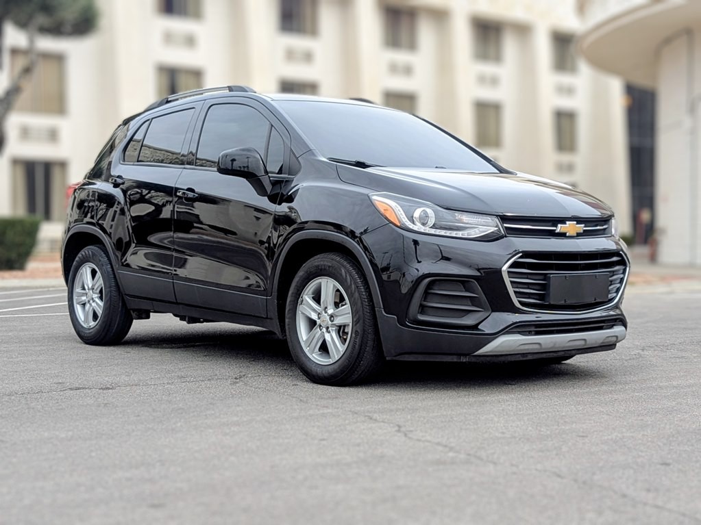2021 Chevrolet Trax Image 2