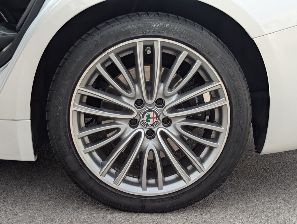 2018 Alfa Romeo Giulia Image 10