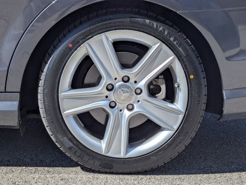 2010 Mercedes-Benz C-Class Image 10