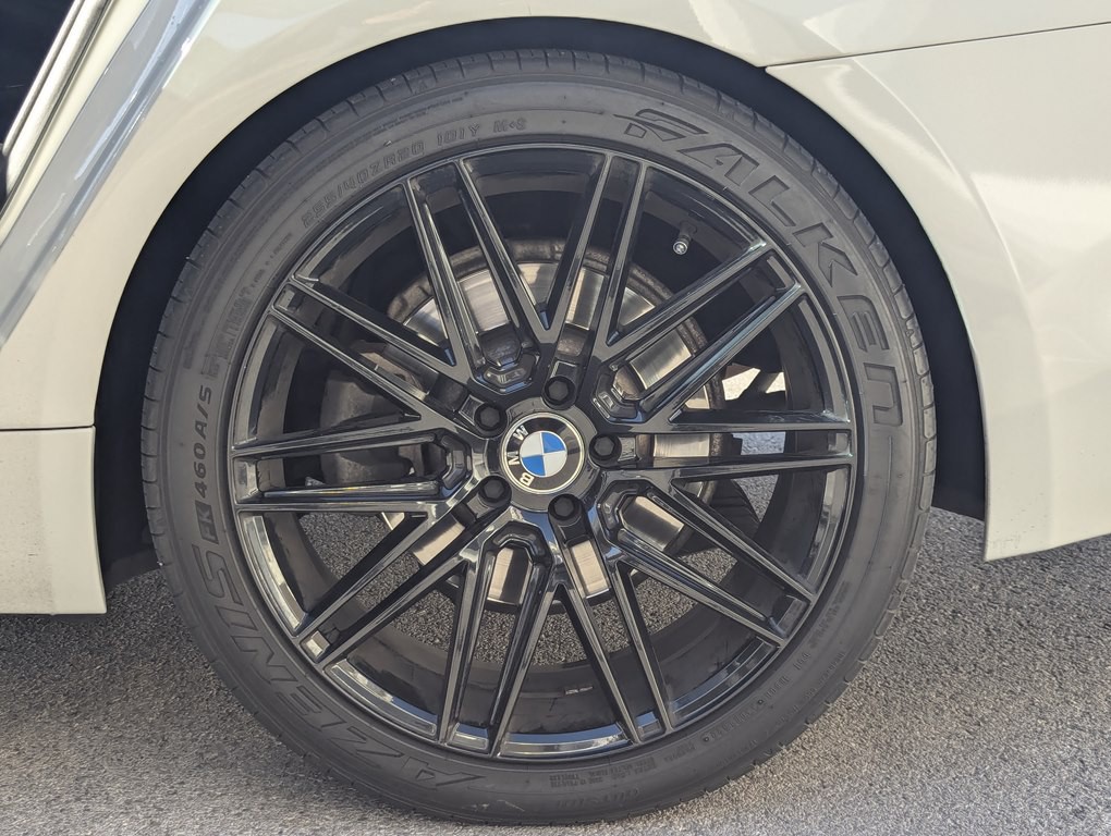 2019 BMW 5 Series Image 10