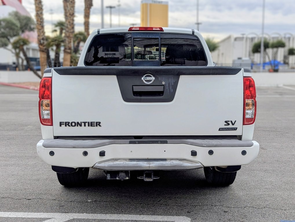 2018 Nissan Frontier Image 6