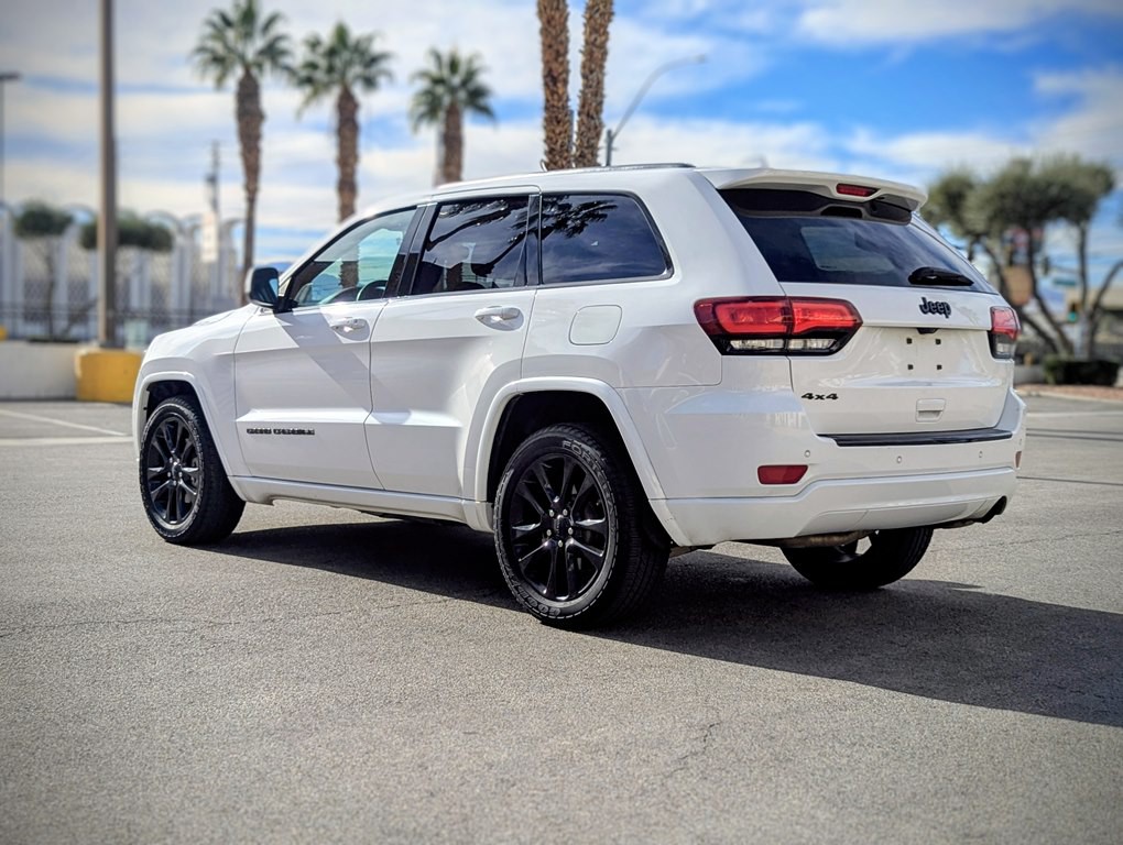 2018 Jeep Grand Cherokee Image 4