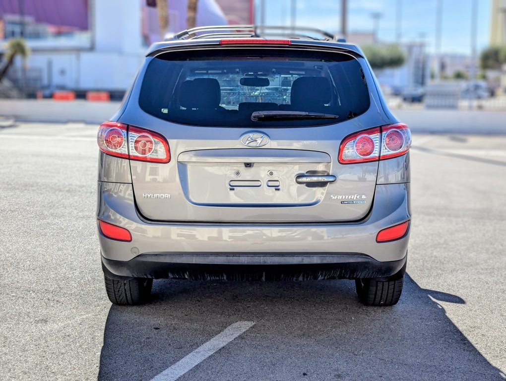 2011 Hyundai Santa Fe Image 6