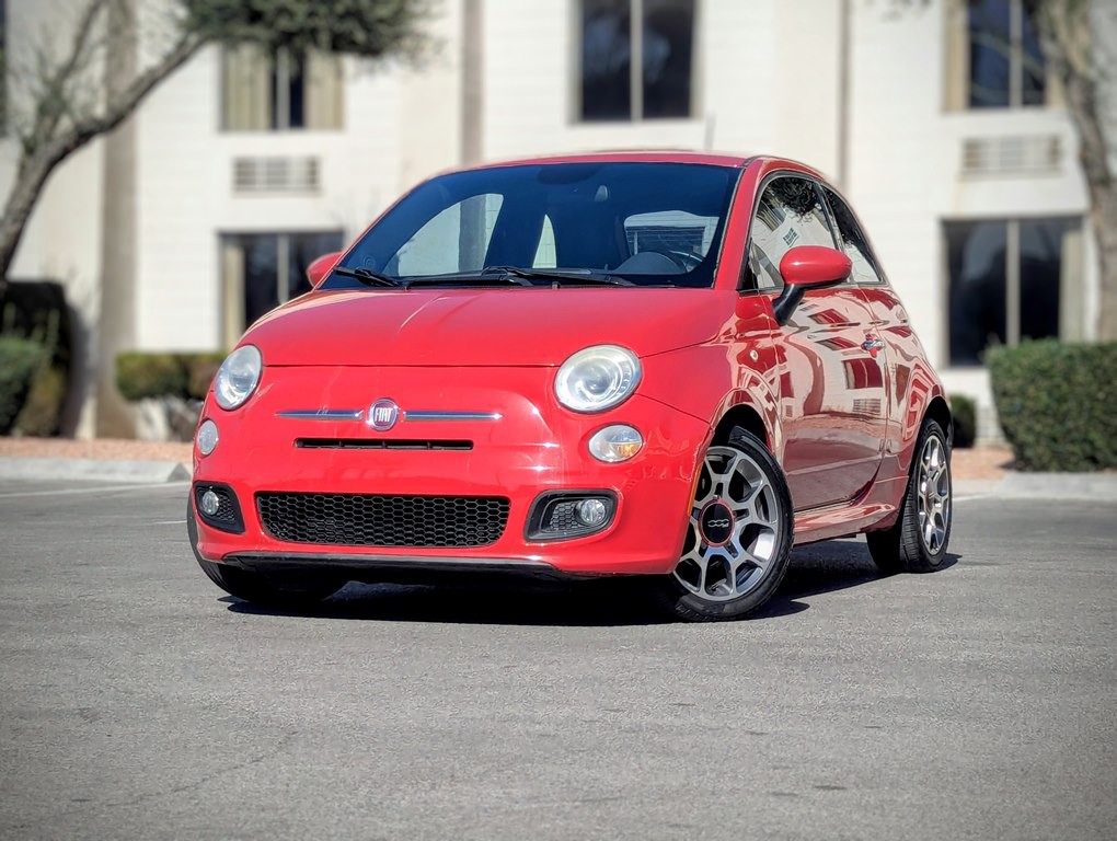 2015 FIAT 500 Image 1