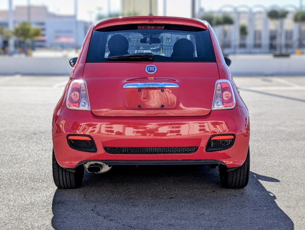 2015 FIAT 500 Image 6