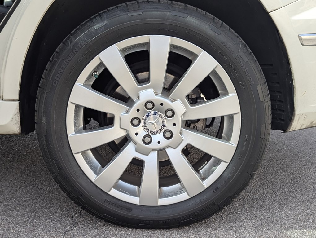 2012 Mercedes-Benz GLK-Class Image 10