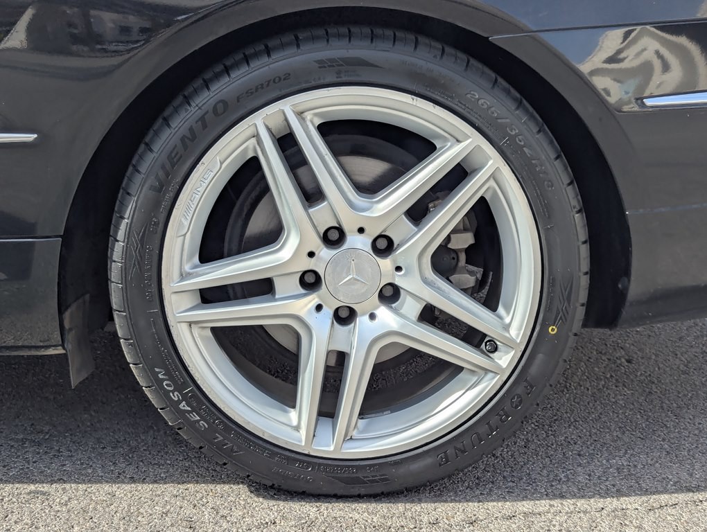 2013 Mercedes-Benz E-Class Image 10