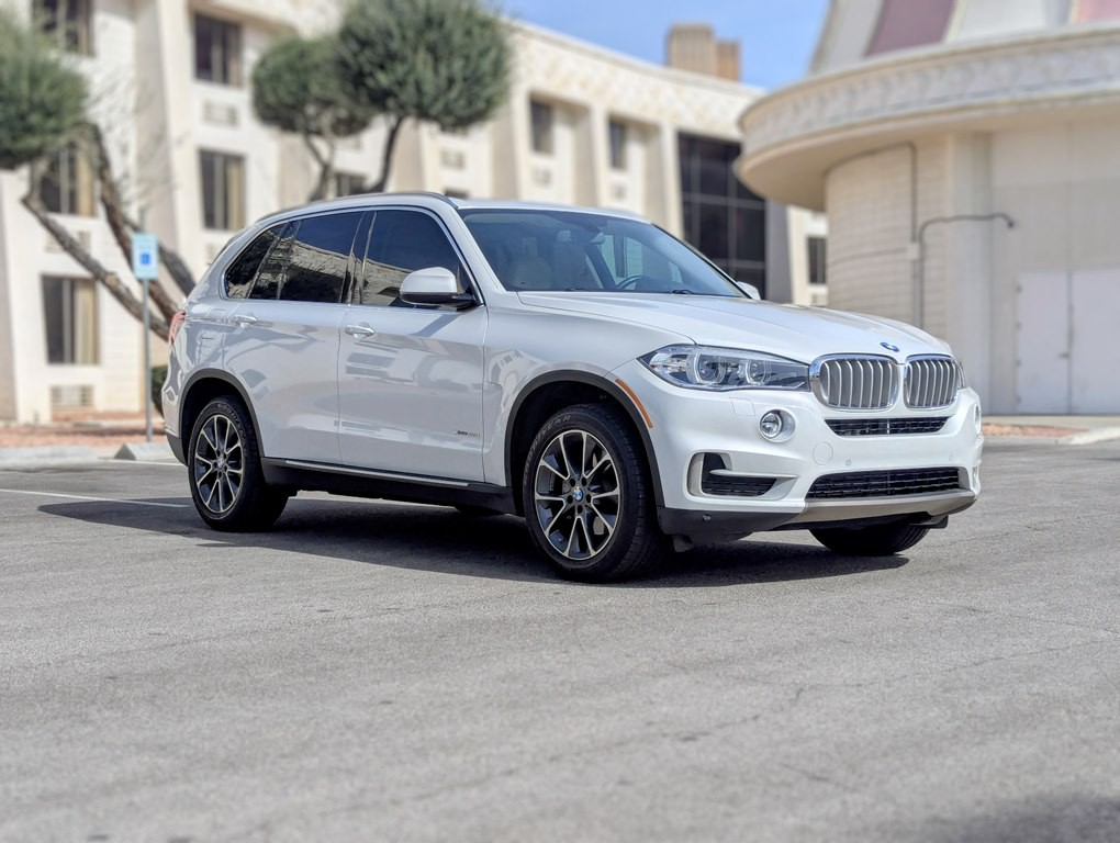 2014 BMW X5 Image 2