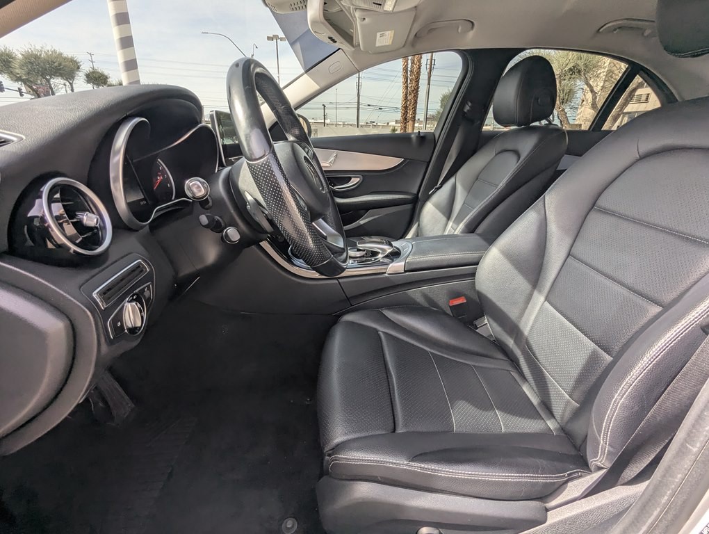 2015 Mercedes-Benz C-Class Image 8