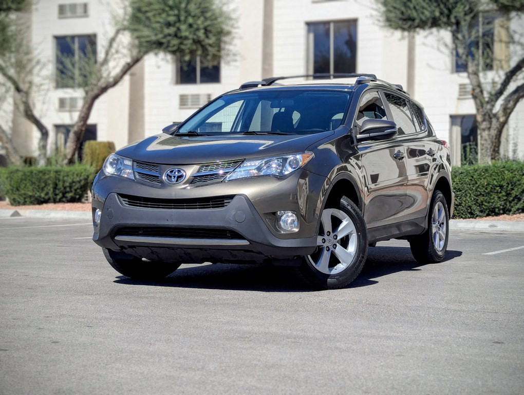 2013 Toyota Rav4 Image 1