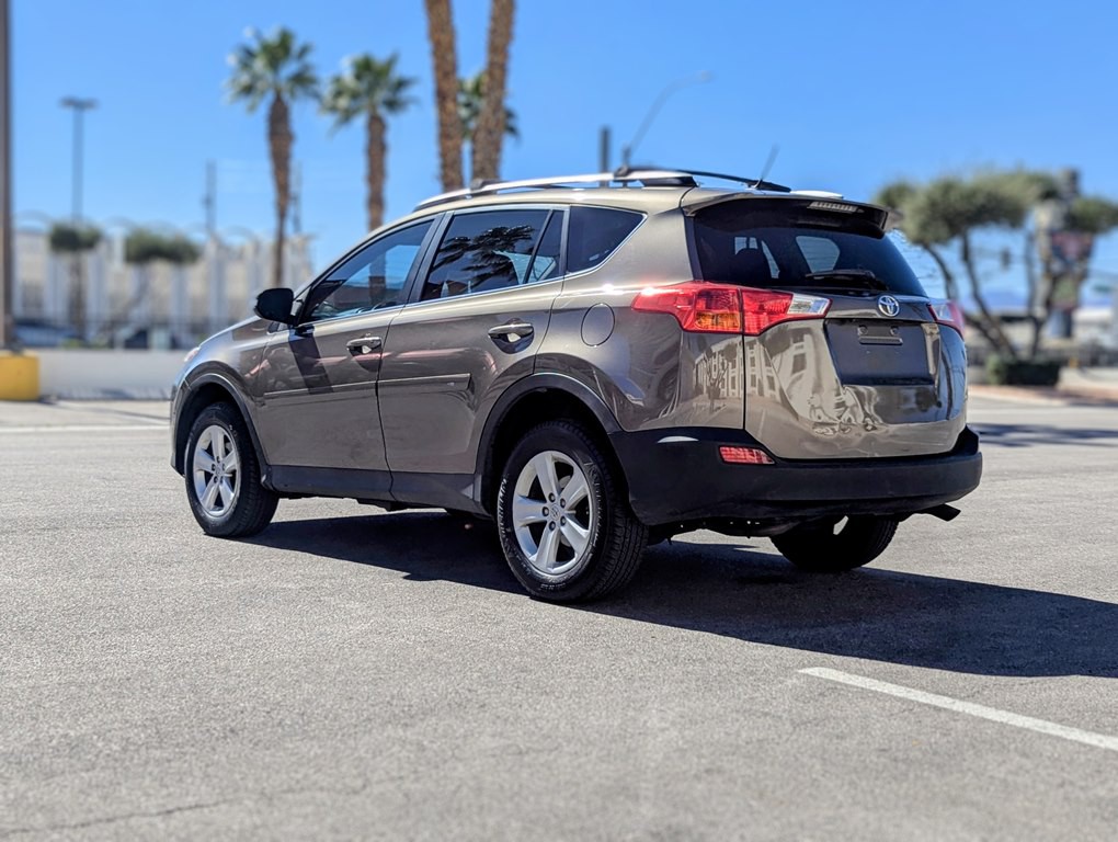 2013 Toyota Rav4 Image 4