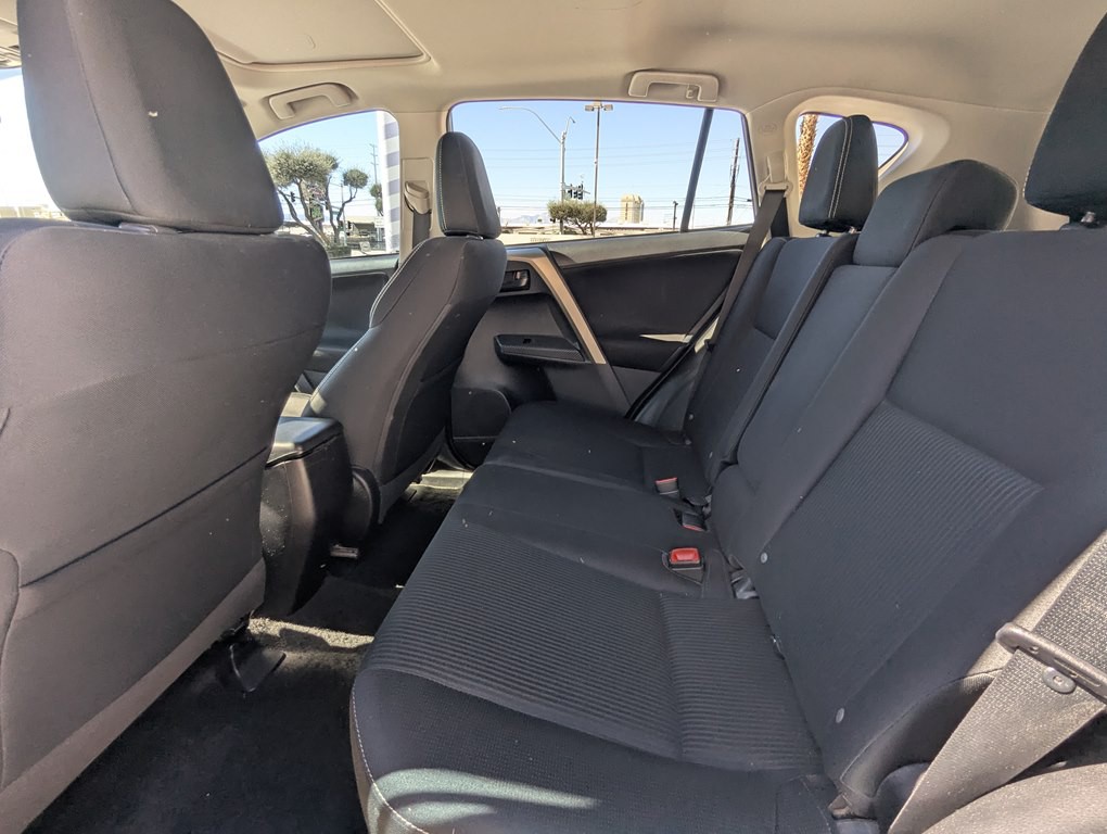 2013 Toyota Rav4 Image 9