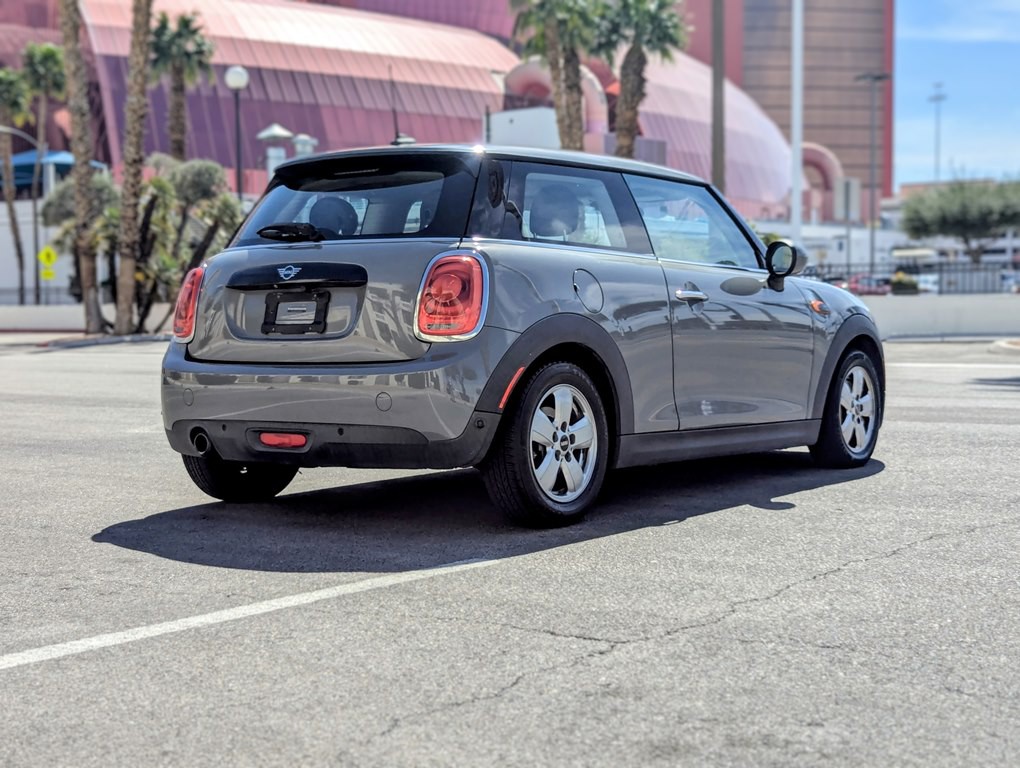 2019 MINI Cooper Image 3