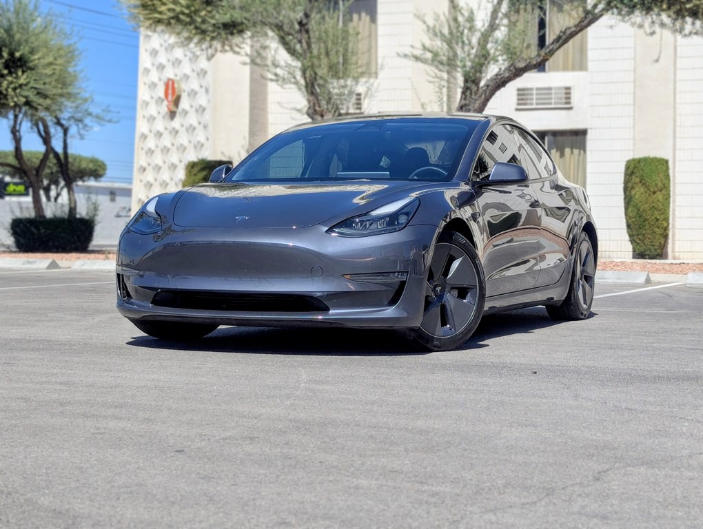 2023 Tesla Model 3 Image 1