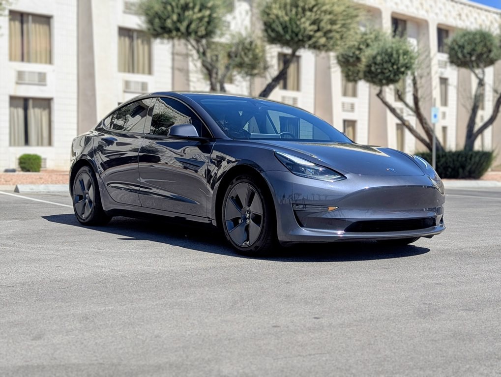 2023 Tesla Model 3 Image 2