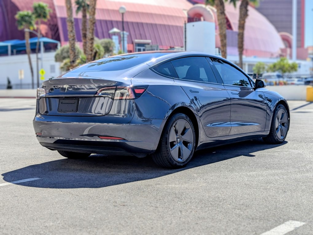 2023 Tesla Model 3 Image 3