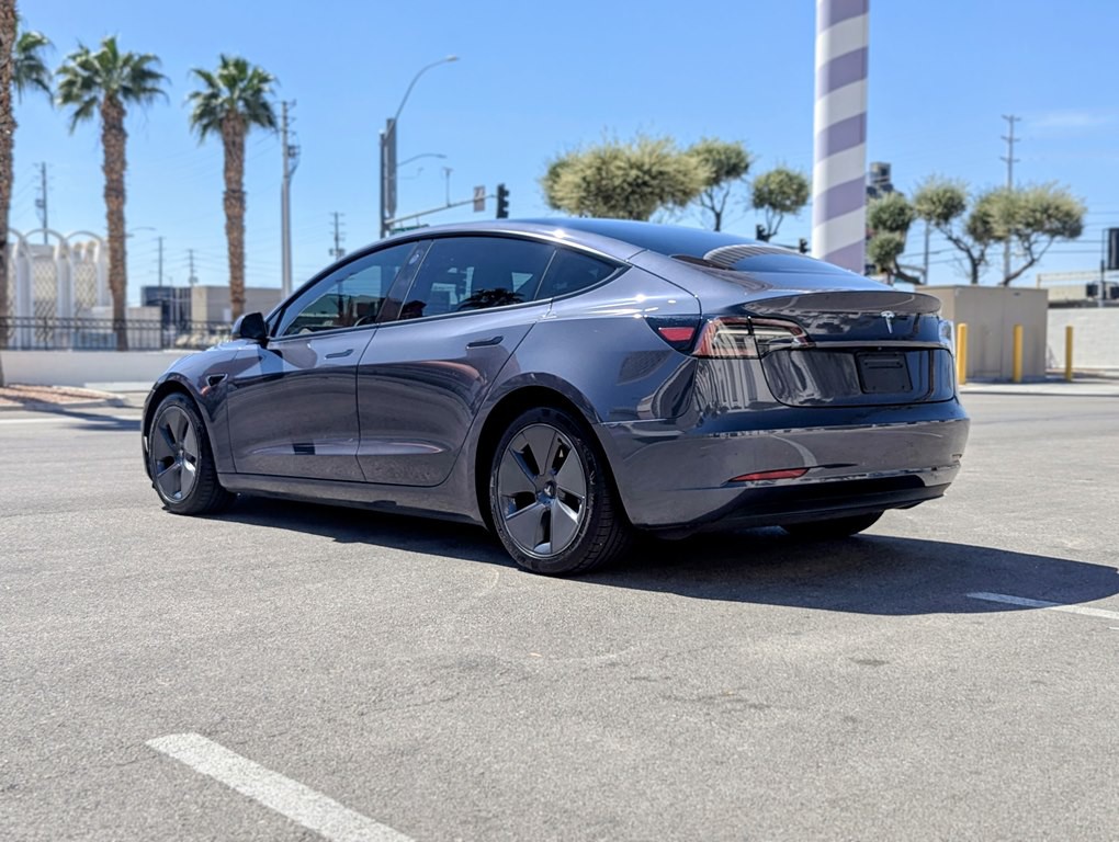 2023 Tesla Model 3 Image 4