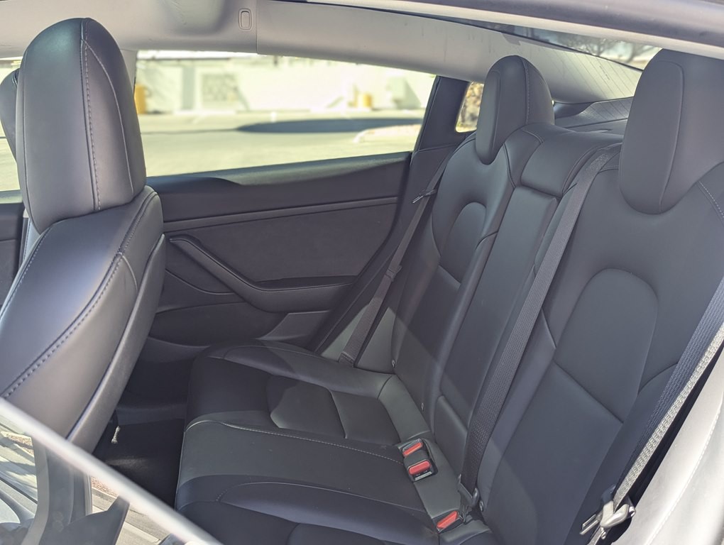 2023 Tesla Model 3 Image 8