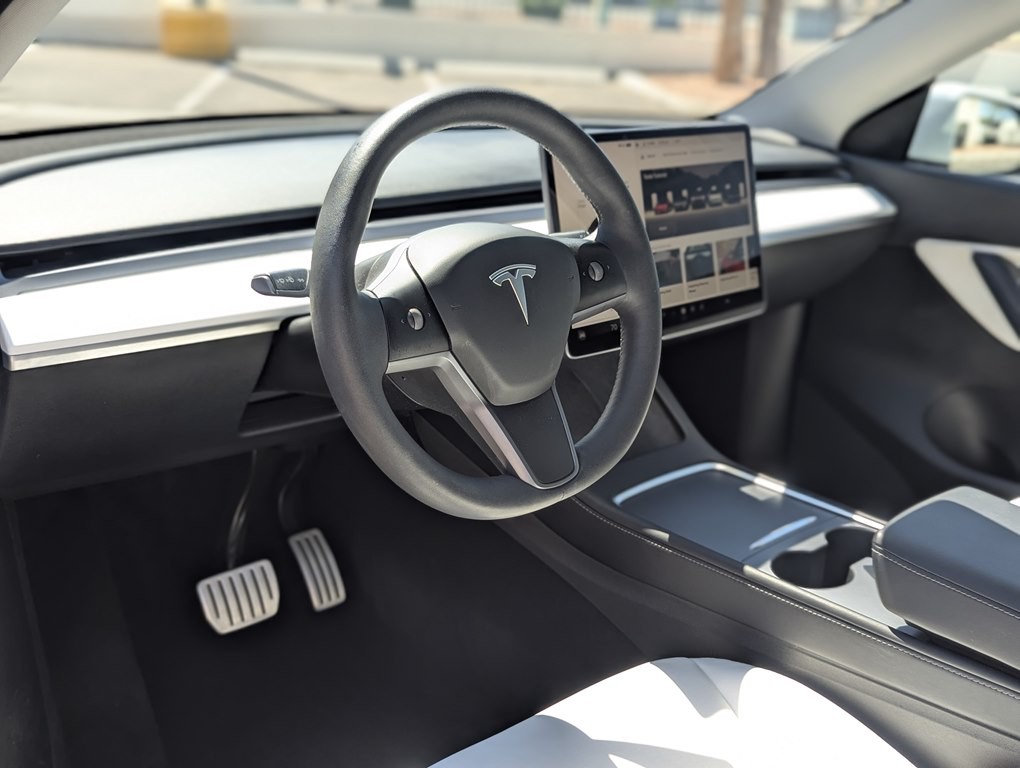2022 Tesla Model Y Image 6