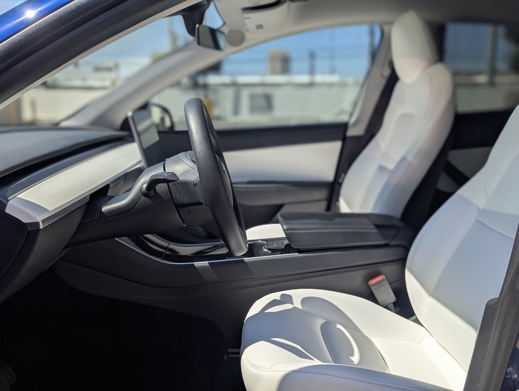 2020 Tesla Model Y Image 8