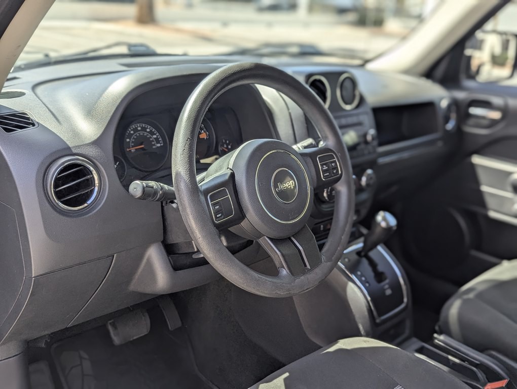 2017 Jeep Patriot Image 7