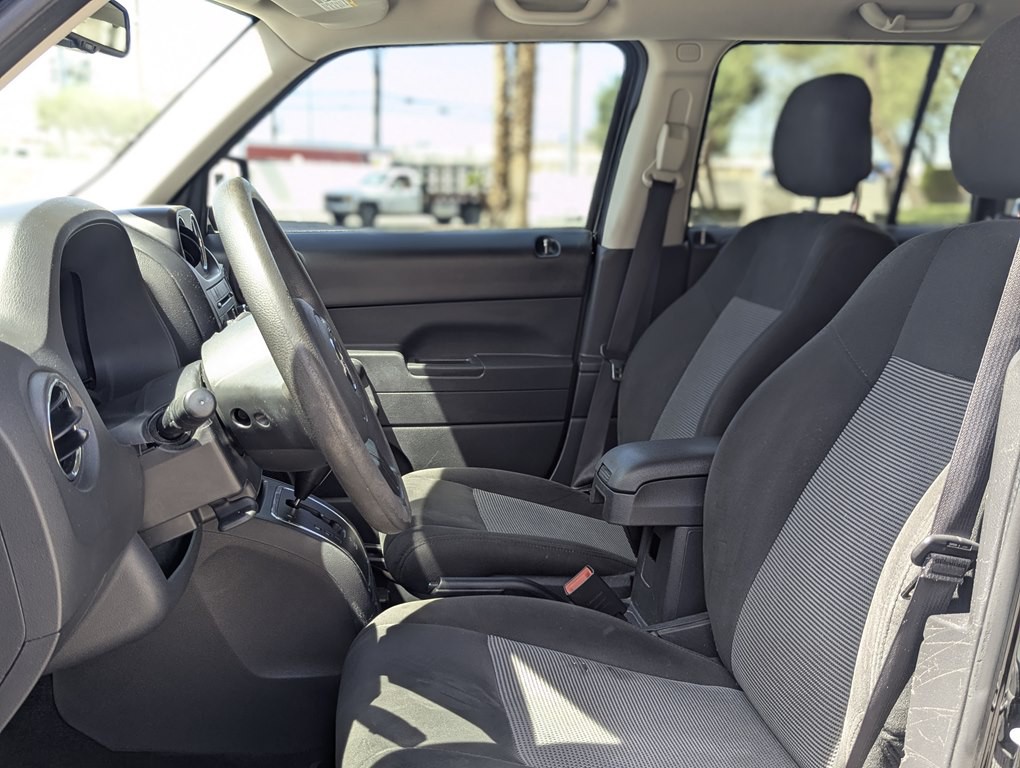 2017 Jeep Patriot Image 8