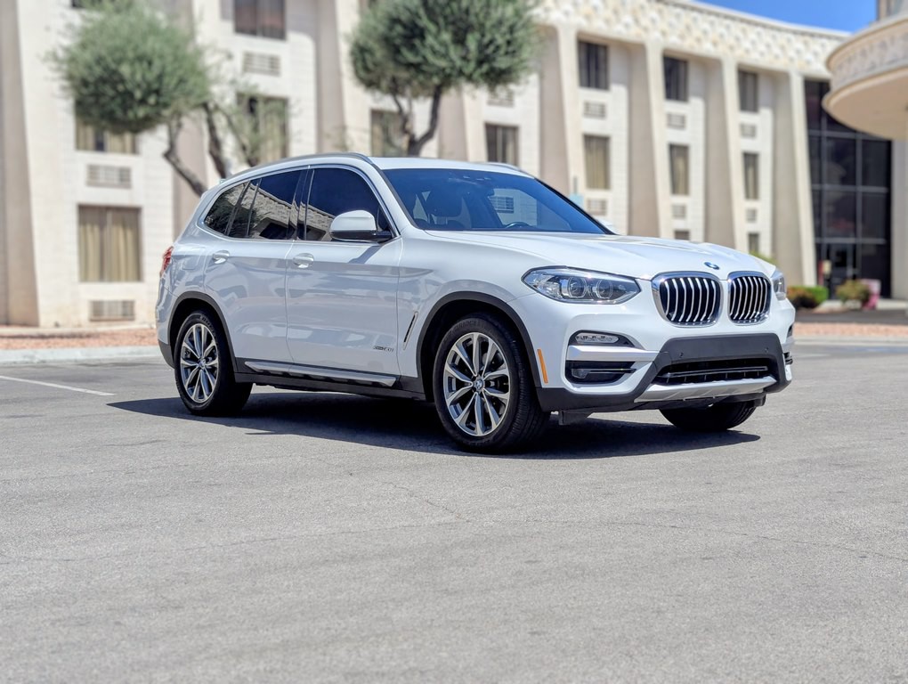 2018 BMW X3 Image 2