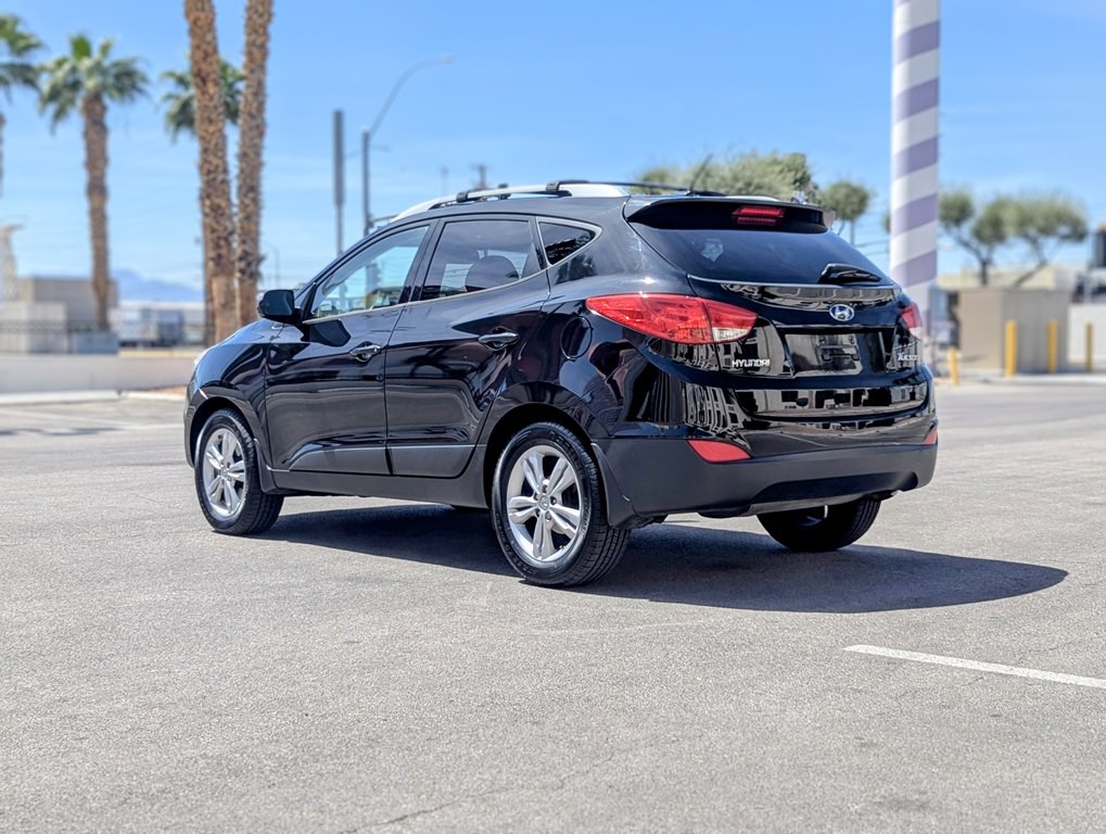2013 Hyundai Tucson Image 4