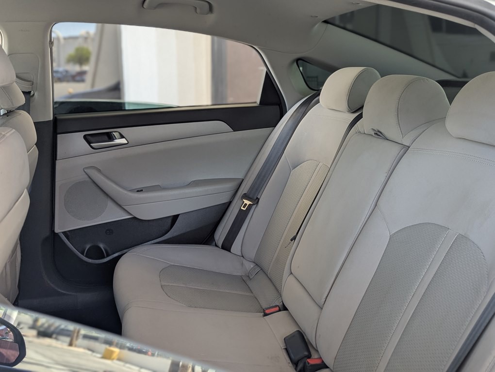2017 Hyundai Sonata Image 9
