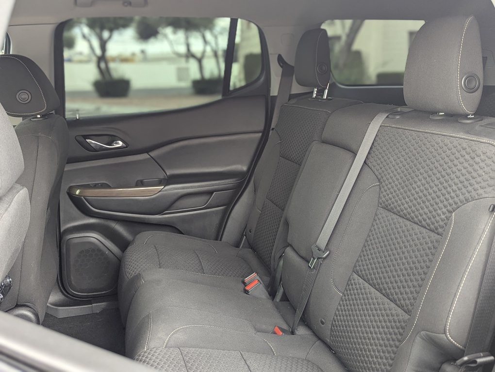 2019 GMC Acadia Image 8