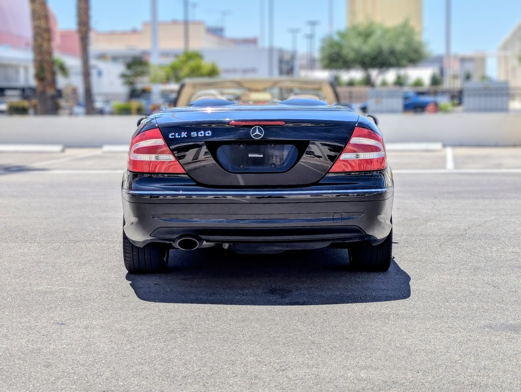 2004 Mercedes-Benz CLK-Class Image 8