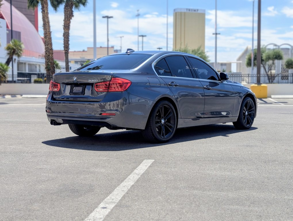 2018 BMW 3 Series Image 4