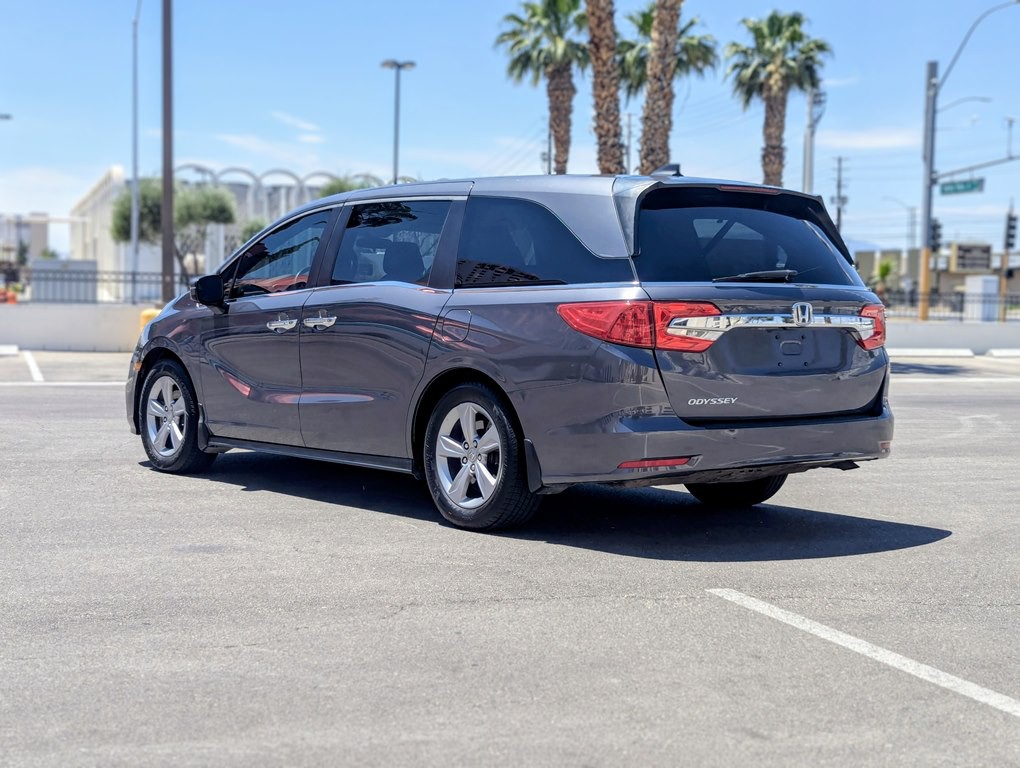 2018 Honda Odyssey Image 3