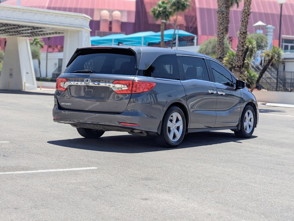 2018 Honda Odyssey Image 4