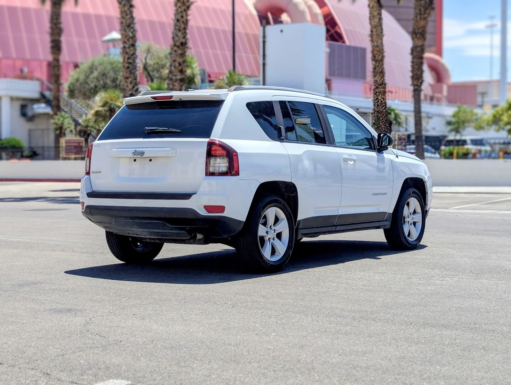 2016 Jeep Compass Image 4