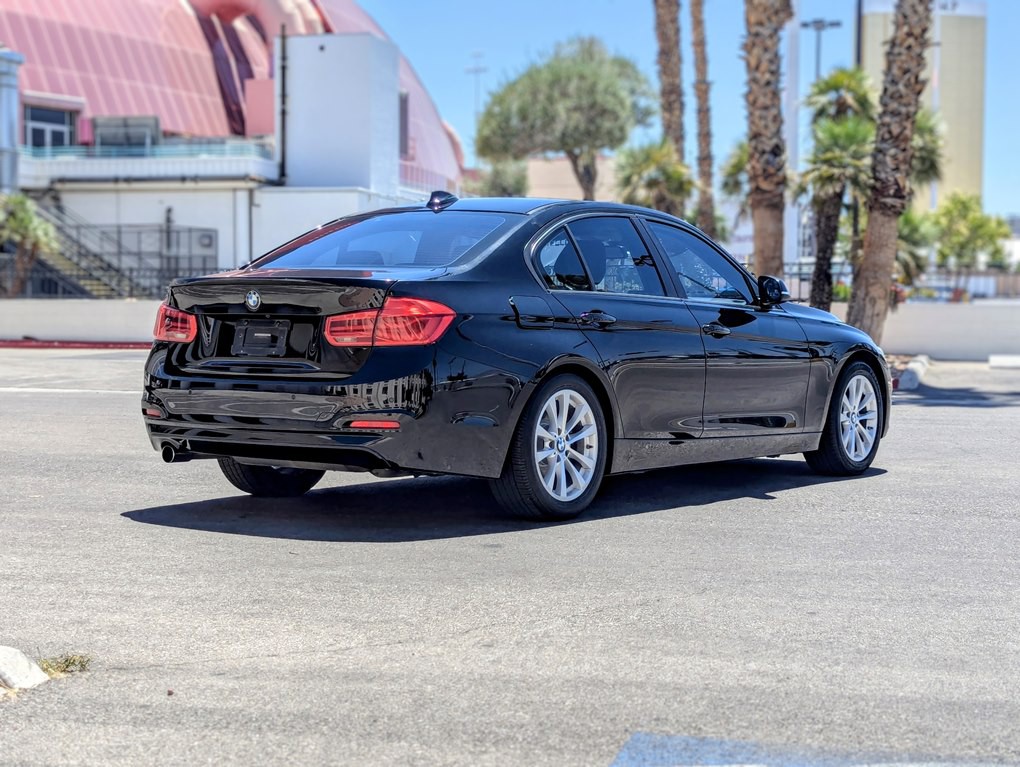 2016 BMW 3 Series Image 3