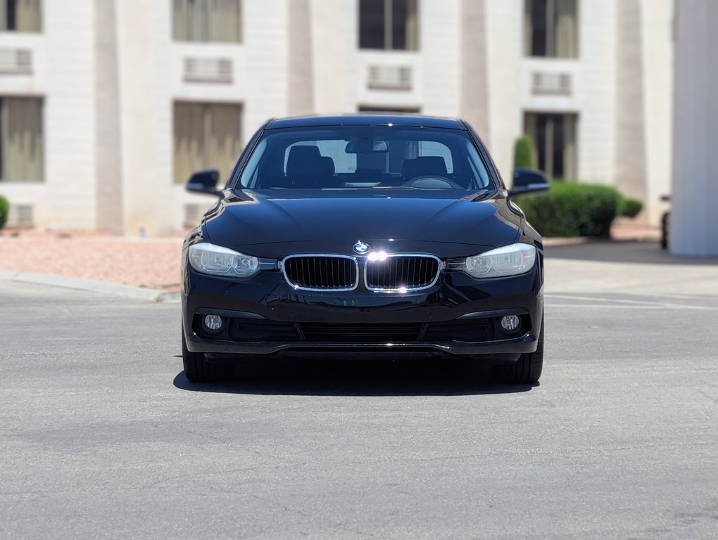 2016 BMW 3 Series Image 4