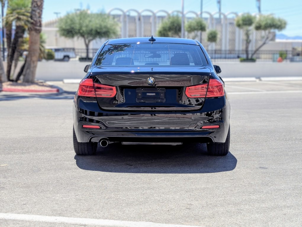 2016 BMW 3 Series Image 5