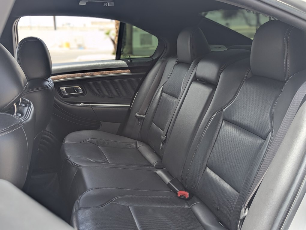 2019 Ford Taurus Image 9