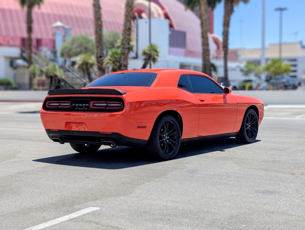 2018 Dodge Challenger Image 3